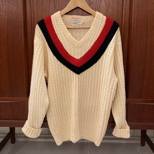 50s cricket sweater (105 size)