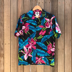 Vtg polyester tropical open collar Hawaiian shirt (95-100)